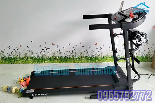 Thợ sửa máy chạy bộ