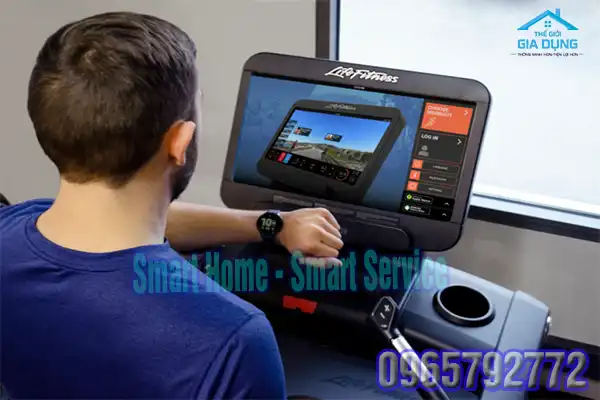 Thợ sửa máy chạy bộ