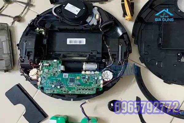 Pin robot hút bụi FRICO