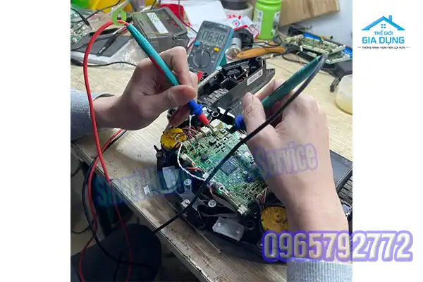 Robot không về dock sạc