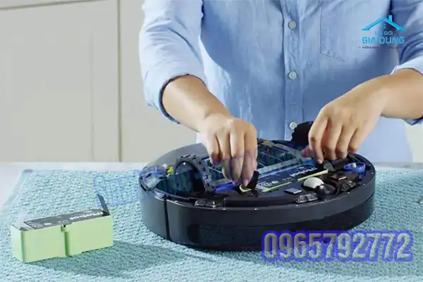 robot hút bụi hitachi rv-x20m