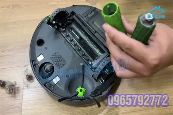 robot hút bụi hitachi rv-x15m