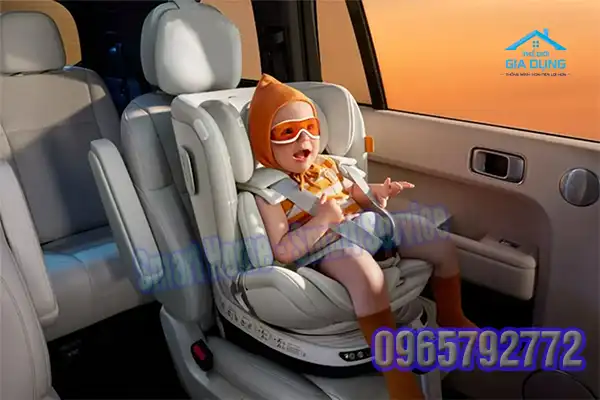 Có nên dùng ghế ngồi ô tô cho bé?