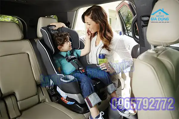 Mazda 3 có ISOFIX không