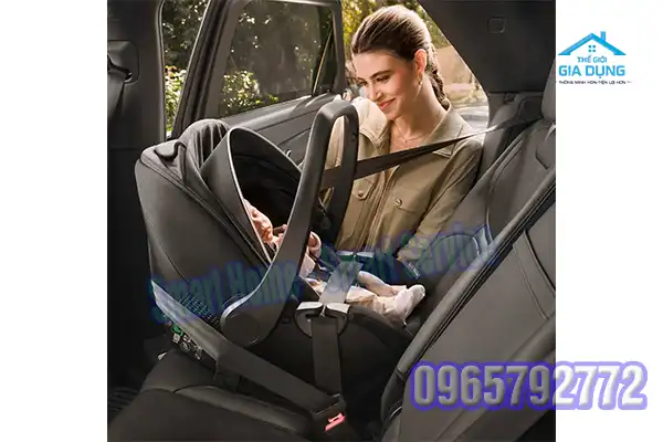 Quy định ghế trẻ em trên ô tô