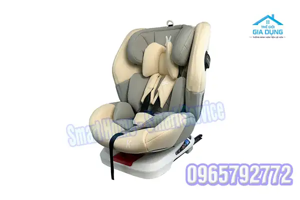 ghế ngồi cho trẻ em trên ô tô