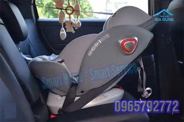 Vị trí lắp ghế trẻ em trên ô to