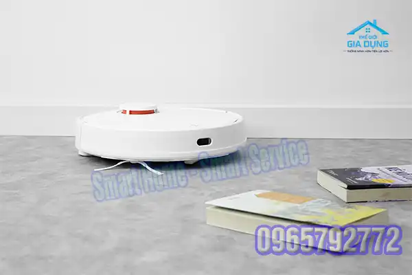 Robot hút bụi Xiaomi đang chạy bị tắt